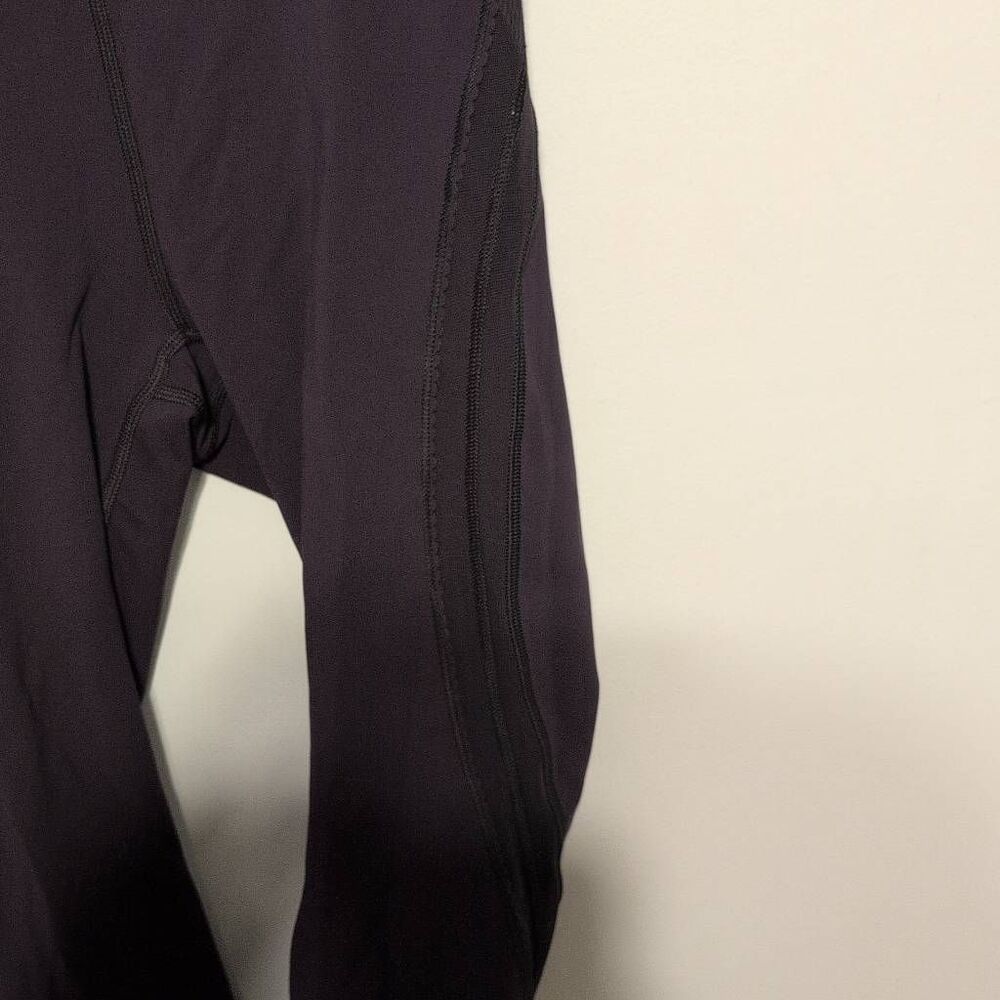 Lululemon Sun Setter Crop 17" Boysenberry Plum Purple size 4 - Picture 6 of 9